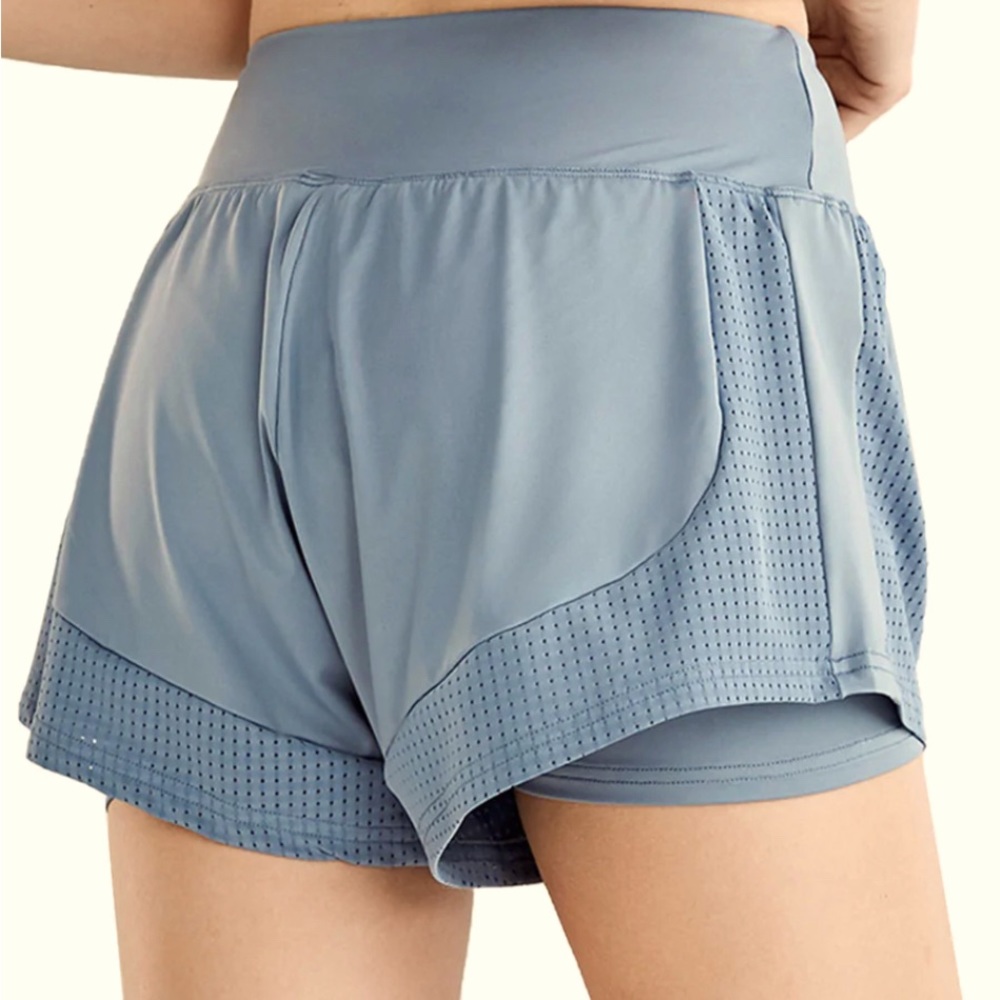 Dri-fit flowy blue shorts